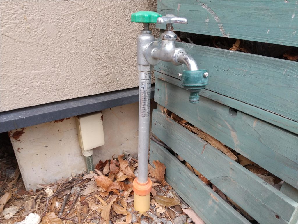 外水道の不凍栓